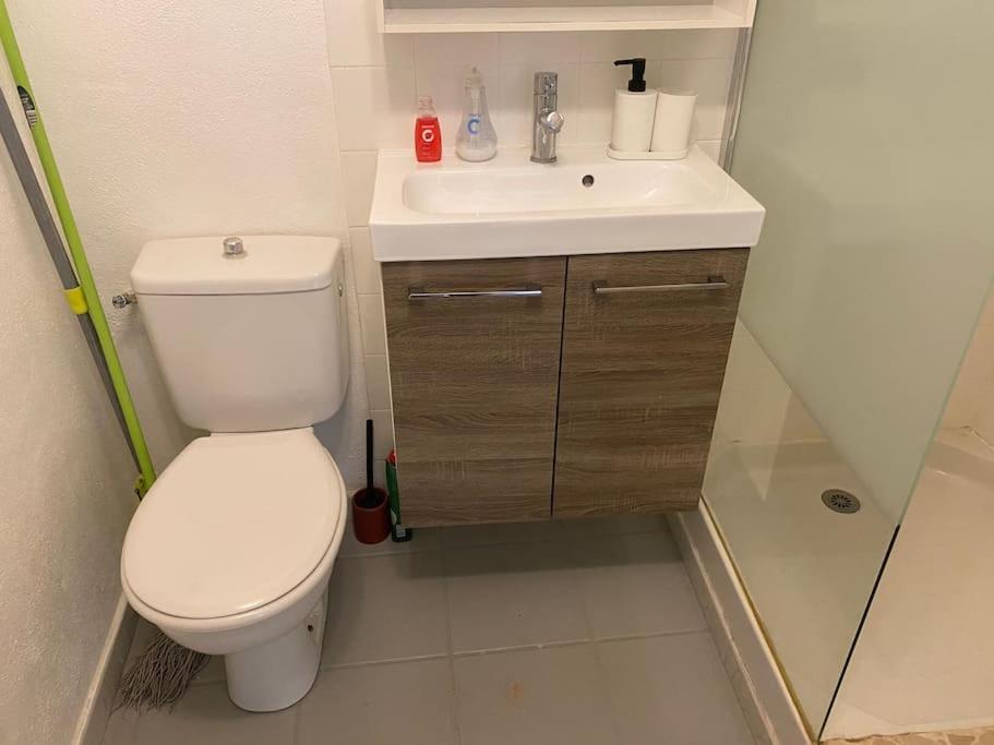 Le Saint-Lazare Appartement Au Calme Intra Muros Авиньон Екстериор снимка