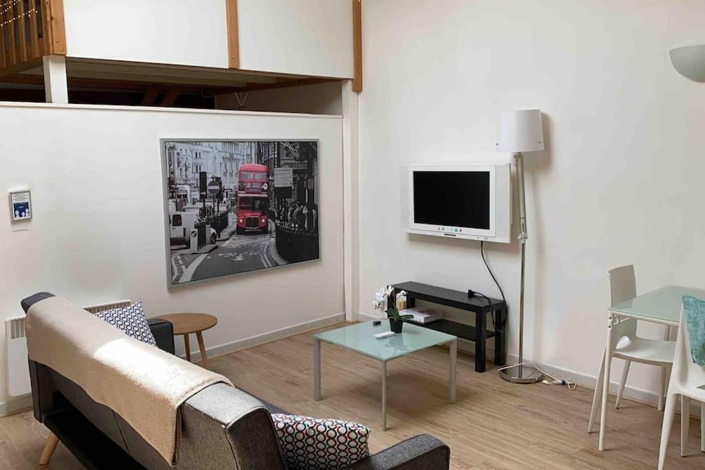 Le Saint-Lazare Appartement Au Calme Intra Muros Авиньон Екстериор снимка